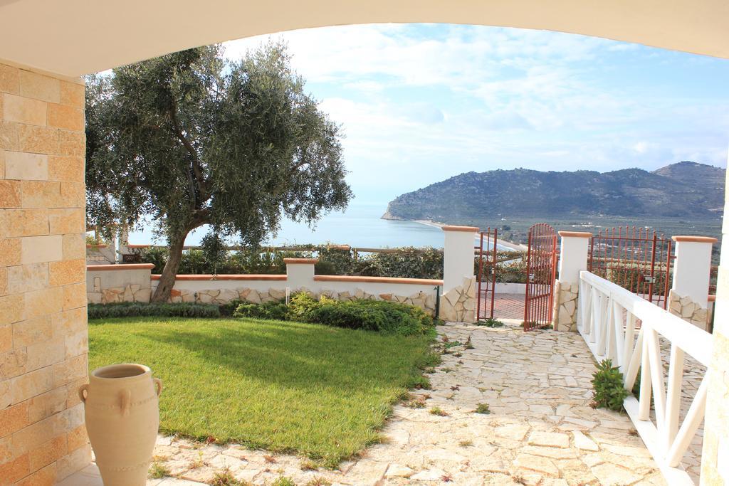 Holiday Lodge Al Porto Mattinata Cameră foto